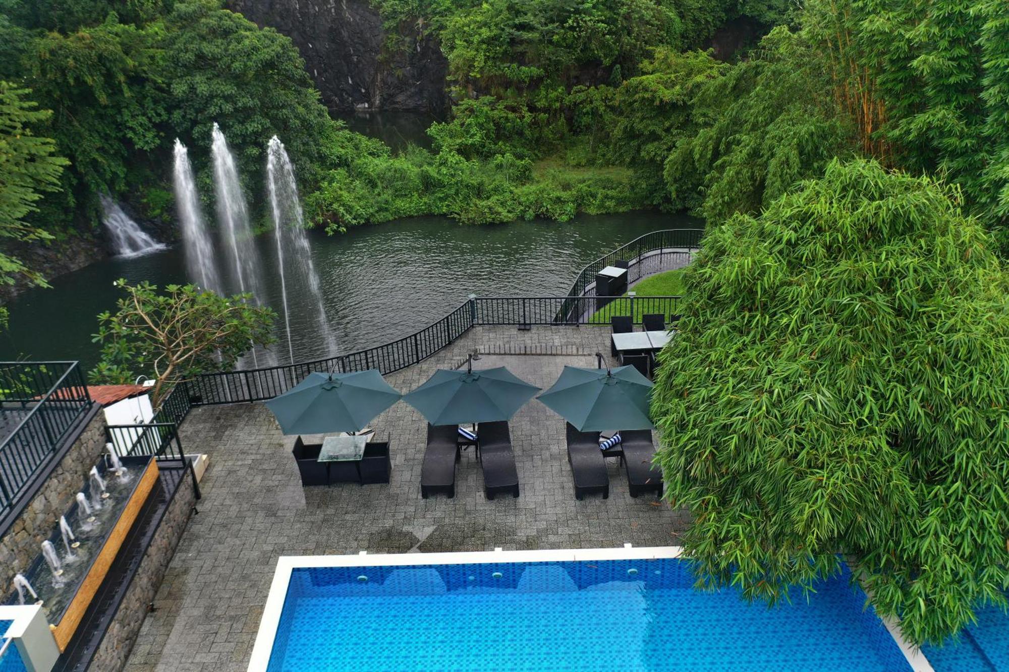 Athirapally Green Trees Athirappilly Ngoại thất bức ảnh